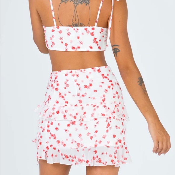 SECRET LOVE SET ( TOP & SKIRT ) PRINCESS POLLY - Picture 3 of 4